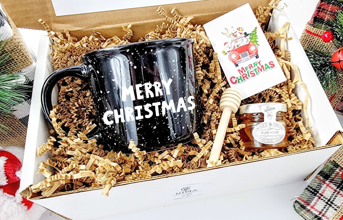 Coffee Mug Christmas Gift Box for Him, Holiday Gift Set For Her, Personalized Christmas Gift Basket for Men or for Women, NIMAGifts - GGB024