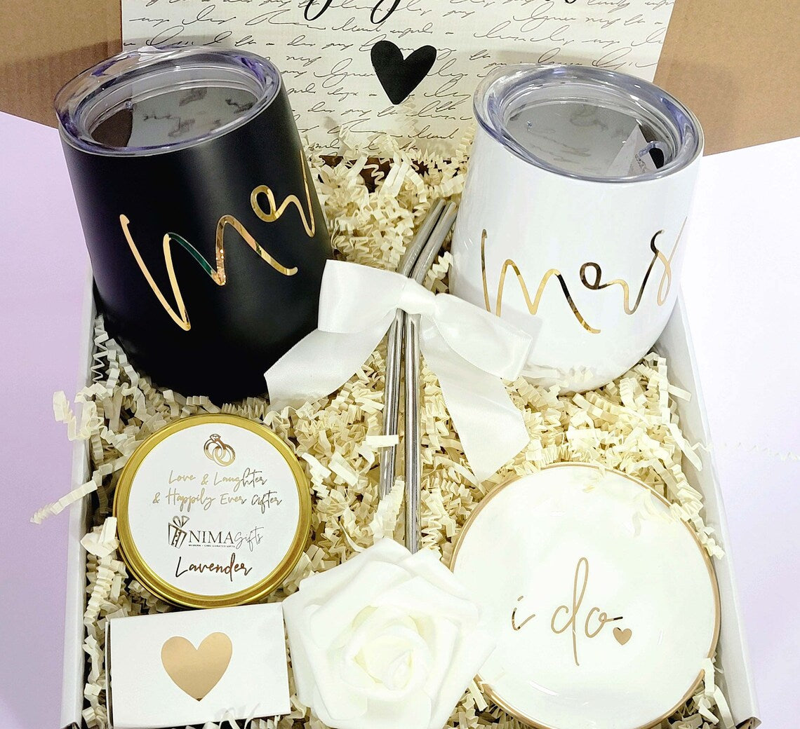 Engagement Gifts for Couple, Couples Engagement Gift Box For Bride & Groom, Wedding Gift, Engagement Gift Set Future Mr and Mrs Gifts EGFC03