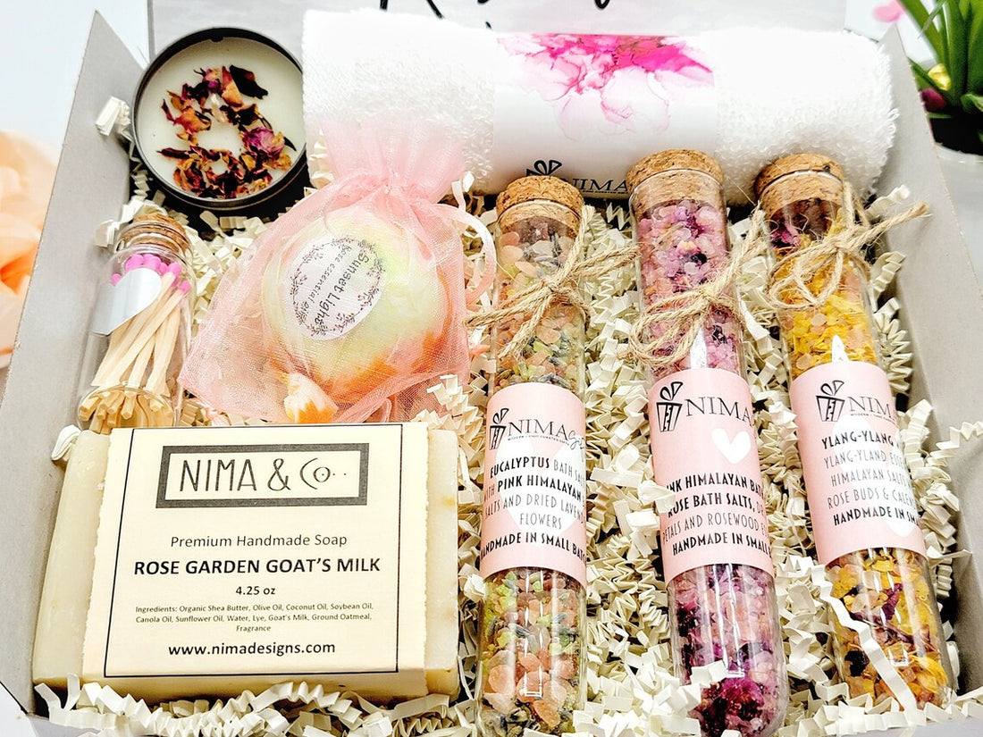 Purple Gift Box Self Care Gift for Friend Gift for Best Friend, Care Package for Women, Thinking of You Lavender Spa Gifts for Her -SGB022