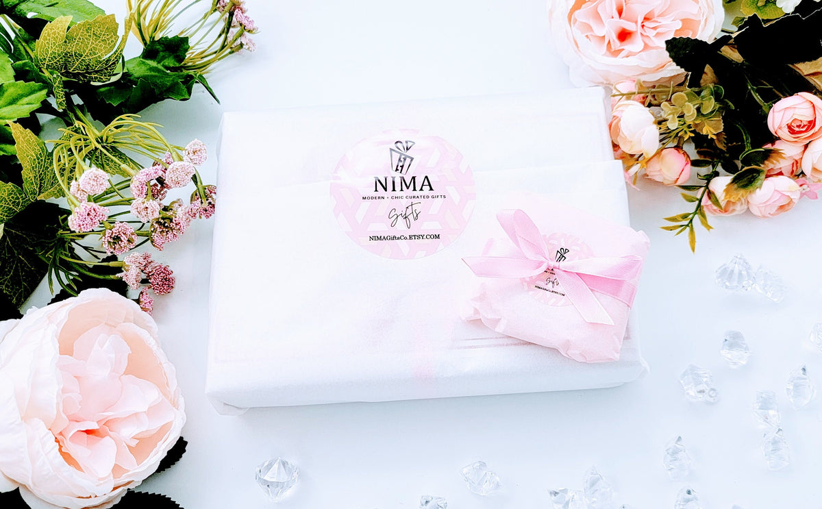 gift for her, spa gift basket, personalized gift, gift box for women, gift box, baby shower gift box, Mom To Be Gift, Pregnancy Gift, Expecting Mom Gift, spa gift set, new mom gift basket, gift basket, gift set