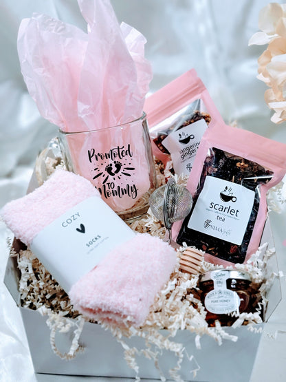 Expecting Mom? CONGRATS! Our Organic Maternity Spa Gift and Mom to Be Basket (MTGB12) is the ultimate All Trimester Pregnancy Bump Gift Box!