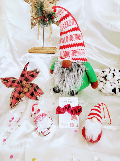 Personalized Christmas gift box for women including a festive gift set and iced coffee glass tumbler, perfect for holiday gifting