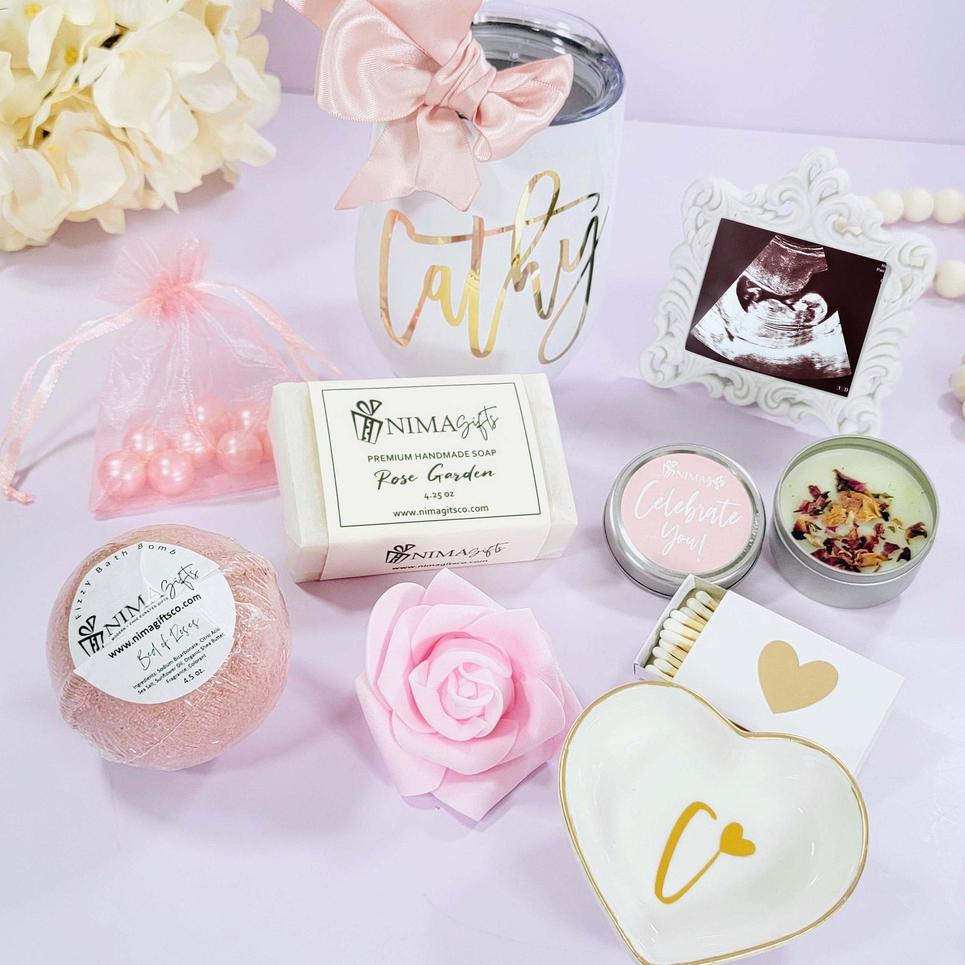 Pregnancy Gift Basket, New Mom Gift Box, Gifts for Expecting New Moms, Postpartum Care Package, Baby Shower Gift, Pregnancy Gifts - MTBGB002