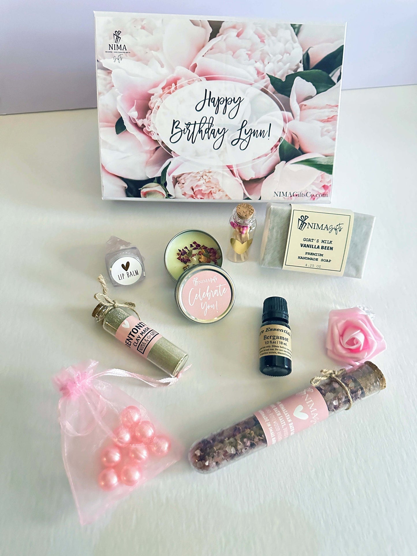 Personalized Luxury Spa Gift Box – Birthday Gift for Mom, Best Friend, or Sister – Self-Care Set – SBDS02
