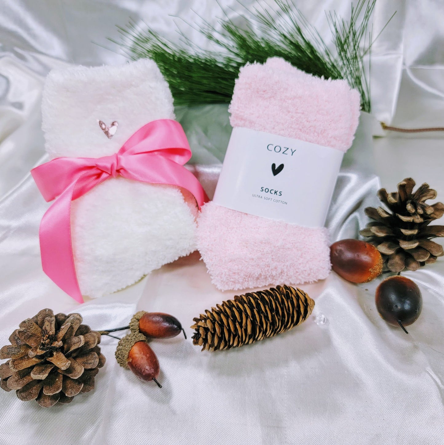 PINK Christmas Gift Box for Women Gift Set with Glass Tumbler, Unique Gifts for Women, Christmas Gifts Glass Coffee Cup CGB038PINKGLS