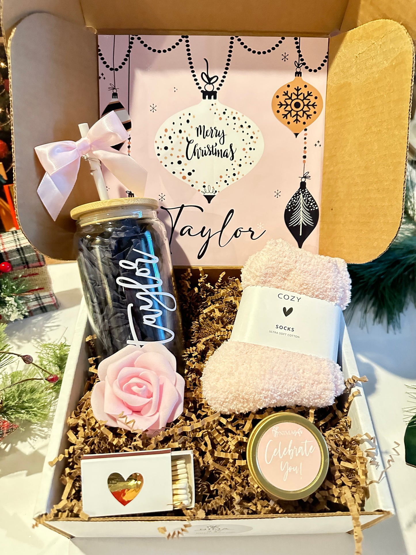 PINK Christmas Gift Box for Women Gift Set with Glass Tumbler, Unique Gifts for Women, Christmas Gifts Glass Coffee Cup CGB038PINKGLS