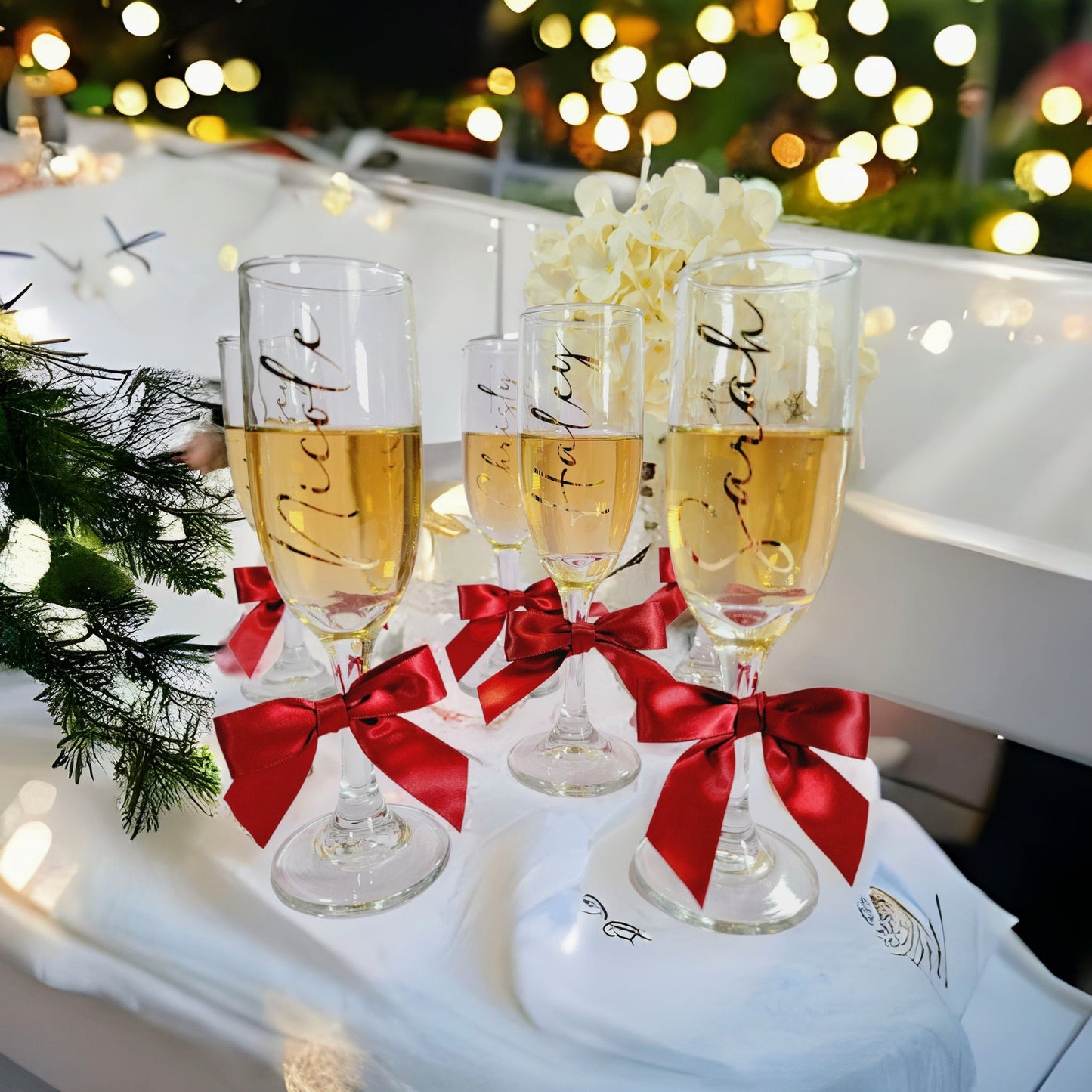 Personalized Champagne Flutes, Bridesmaid Proposal Gift, Wedding Flutes for Bridal Party