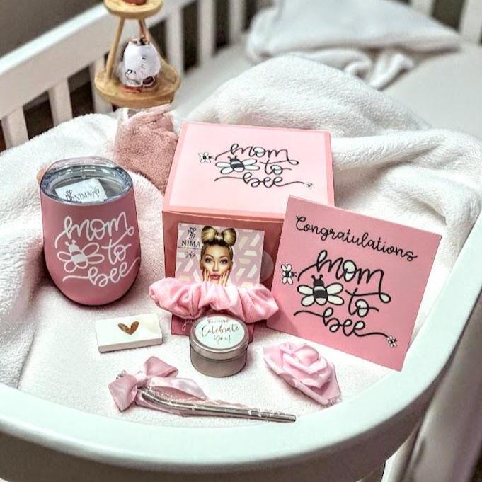 Pregnancy Gift Box, Mom to Be Gift Basket, Expecting Mom Gift Box, Baby Shower Gift, Mom To Be Gift Set, Gift Set for New Mom - MDGB013