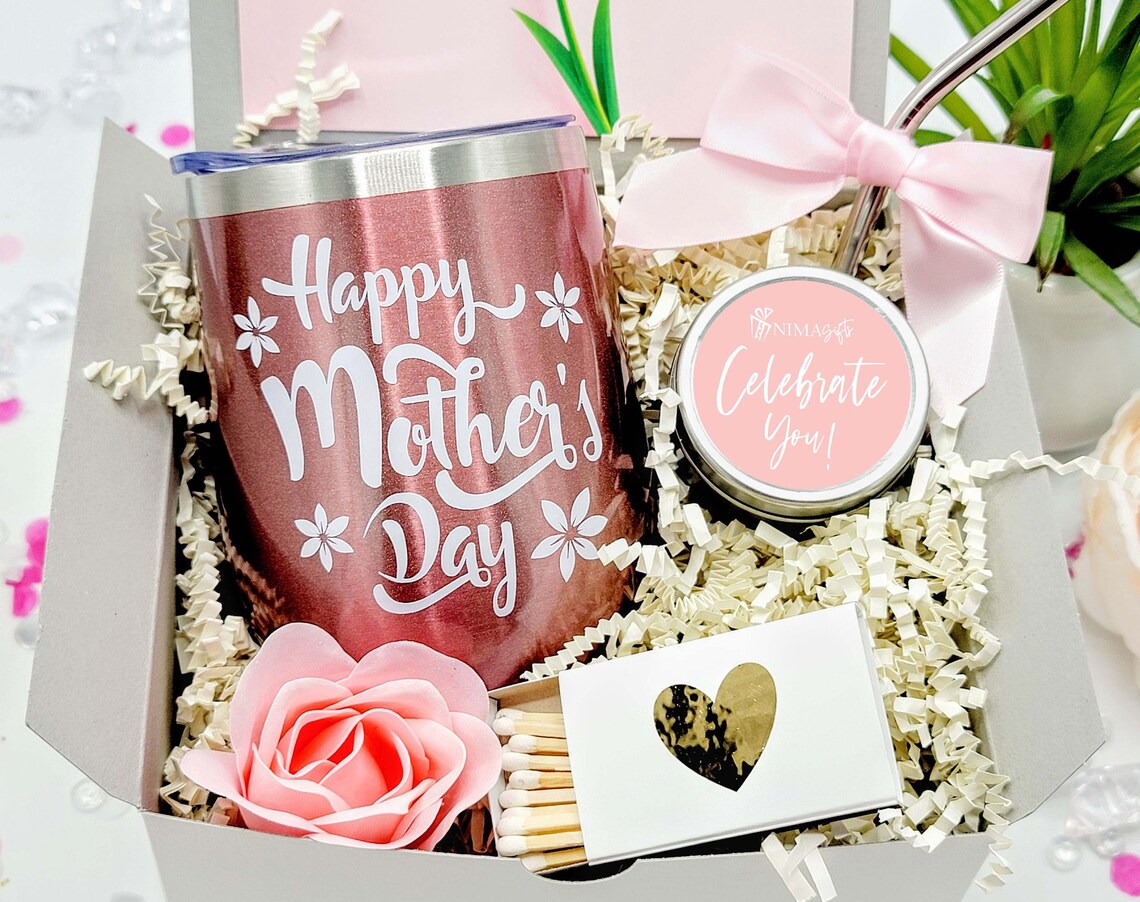 Mothers Day Gift Box, Gift Set for Mom, Gift Basket for Mom, Birthday Gift Box for Women, Mom Gift Box, Personalized Gift for Mom - MDGB006