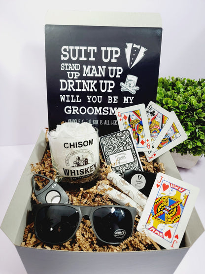 Personalized groomsmen proposal gift box with engraved "Will You Be My Groomsman" message, stylish packaging and ribbon.